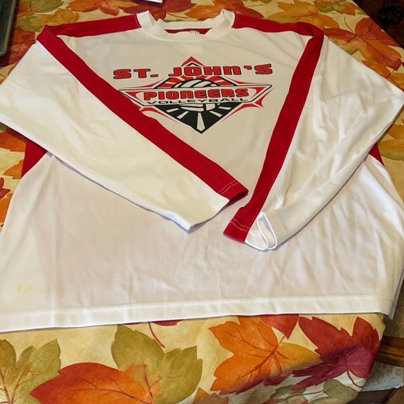 Other - Used men’s T-shirt size L